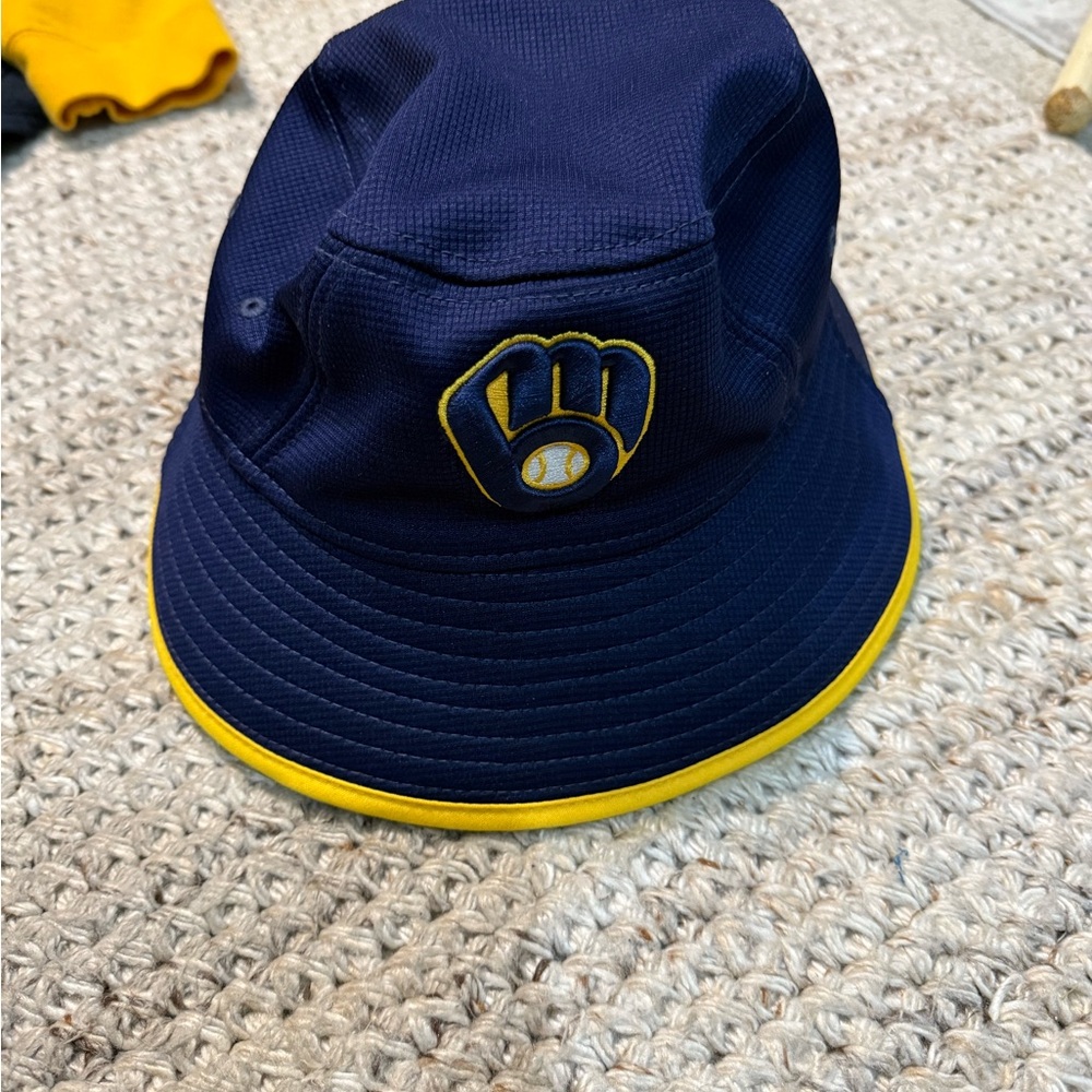 New Era Black and Yellow Bucket Hat - Picture 6 of 6